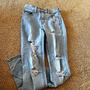 Aéropostale 00 light wash high rise jegging ripped jeans short.